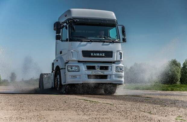 КАМАЗ-5490