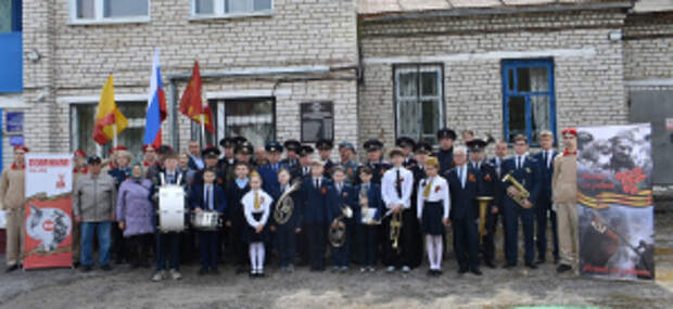 В Чувашии в Ибресинском, Моргаушском и Янтиковском округах на фасадах зданий полиции появились мемориальные доски ветеранам Великой Отечественной войны – сотрудникам милиции