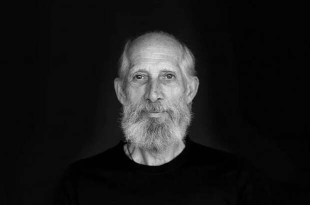 Жил отшельником, боролся с болезнью: умер актёр из «Адвоката» Голощапов