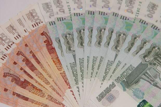 Работники смогут получать до 1 млн рублей при рождении ребенка