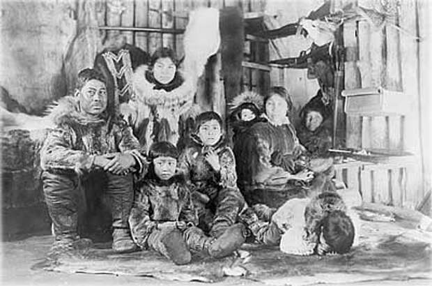 Семья инуитов