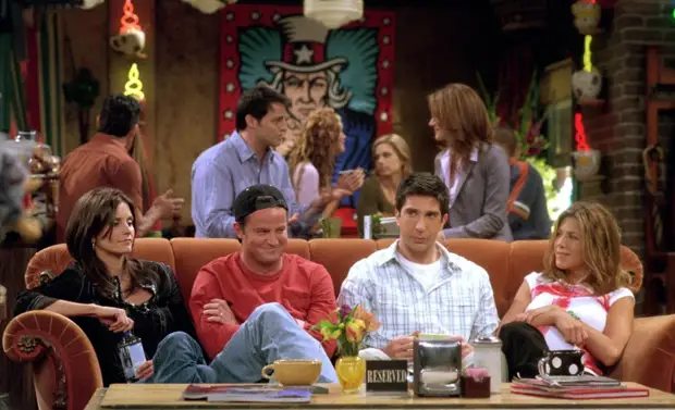 Воссоединение актёров, а не персонажей: что известно о специальном эпизоде «Друзей»