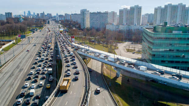 Дептранс назвал самое распространенное нарушение ПДД в Москве