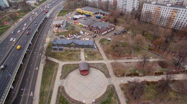 Монтаж конструкций региональной ярмарки начался на Ярославском шоссе Фото предоставлено ГБУ «Московские ярмарки»