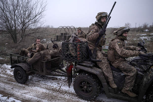 Зеленский назвал условие для отвода войск от линии соприкосновения