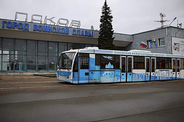 Росавиация ввела временные ограничения на приём и выпуск рейсов в четырёх аэропортах