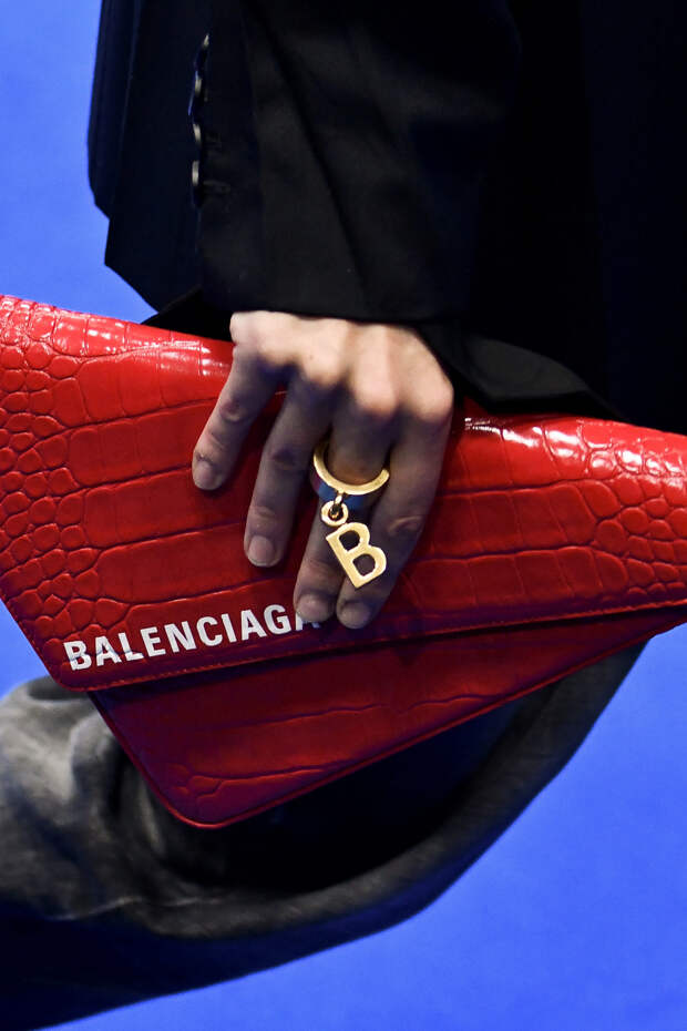 Balenciaga, весна–лето 2020