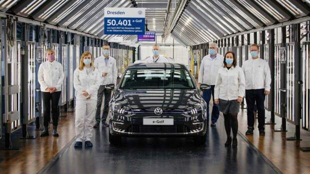 Volkswagen завершает производство E-Golf