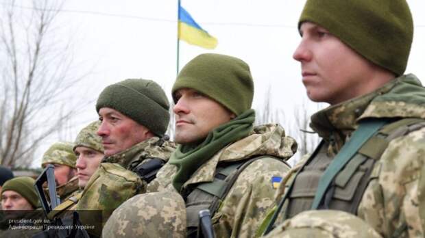 В ЛНР заявили, что ВСУ подводят артиллерию к линии соприкосновения в Донбассе 