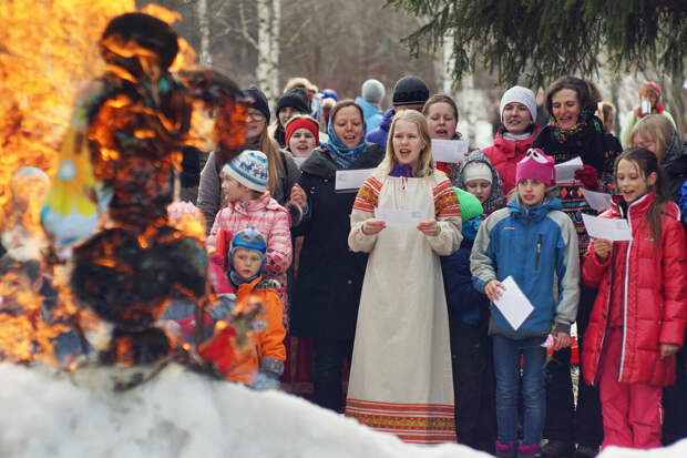 Масленица 2019: дни масленичной недели с названием, стихи