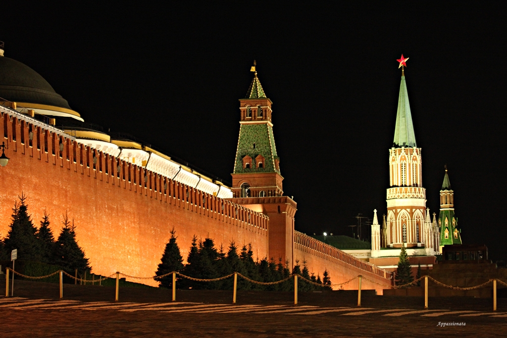 Ночная Москва