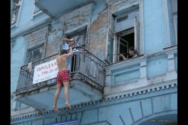 Отчаянные любовники и любовницы в бегах!