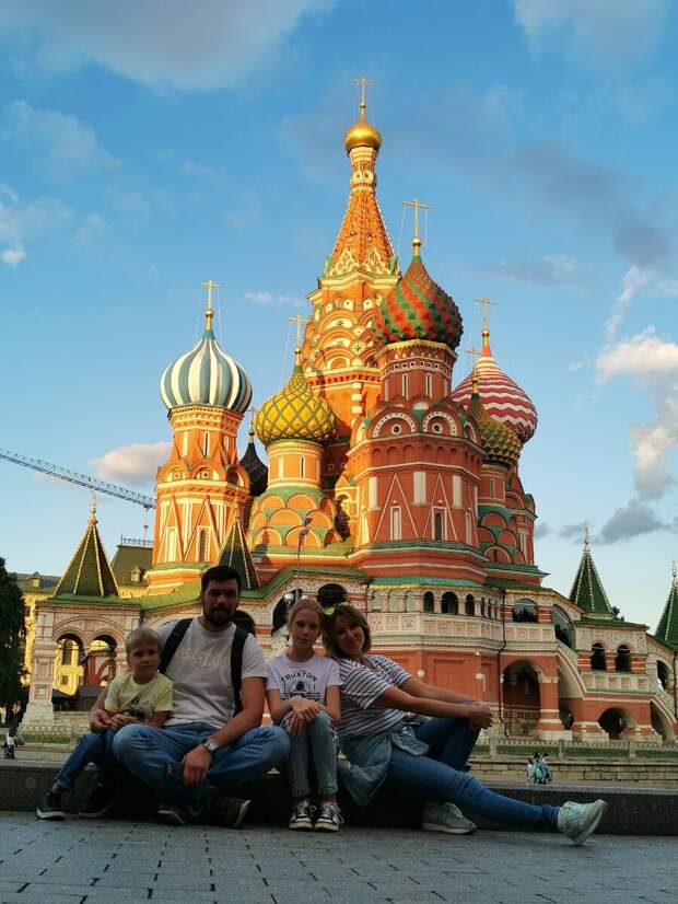 Москва. Из Крыма в Санкт-Петербург. Третья остановка.