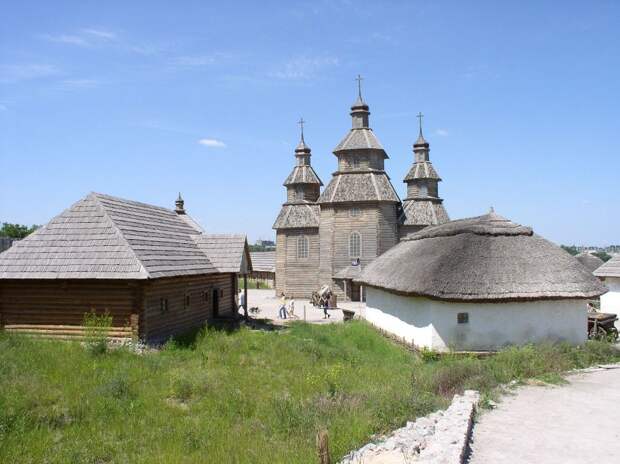 Историко-культурный комплекс «Запорожская Сечь», нац. заповедника «Хортица» (реконструкция) Историко-культурный комплекс «Запорожская Сечь», нац. заповедника «Хортица» (реконструкция)