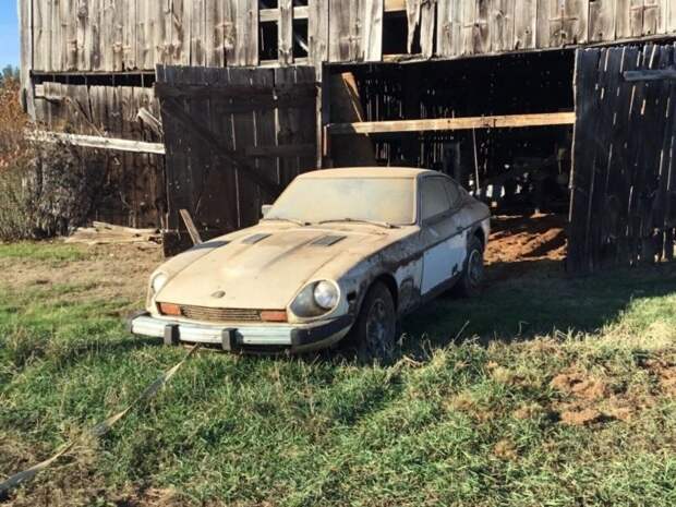 Datsun 280Z 1977 года выпуска, который последние 32 года хранился в сарае