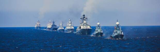 Российские и китайские военные корабли заставили Японию нервничать Российские и китайские военные корабли заставили Японию нервничать