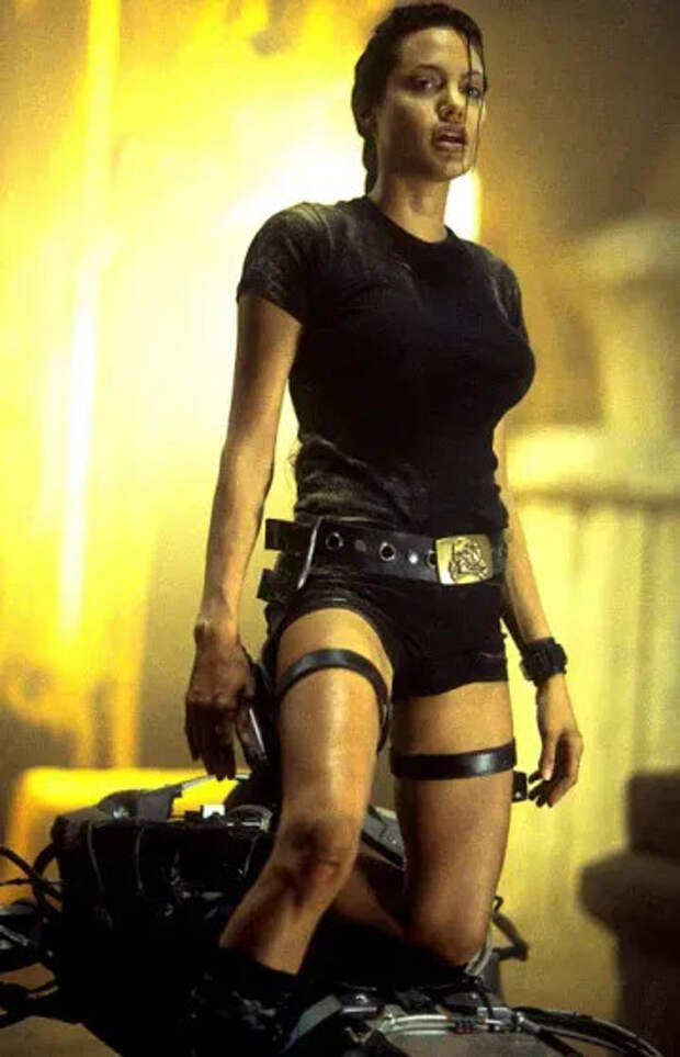 Анджелина Джоли в фильме 