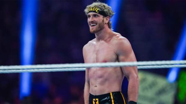 logan paul in the ring at wwe royal rumble