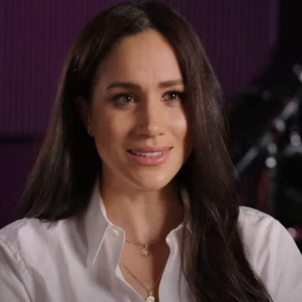 В сети обсуждают необычный выбор украшений Меган Маркл для съемки проморолика фильма "Слон"