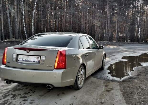 Cadillac – пока еще экзотика в российской глубинке. | Фото: drive2.ru.