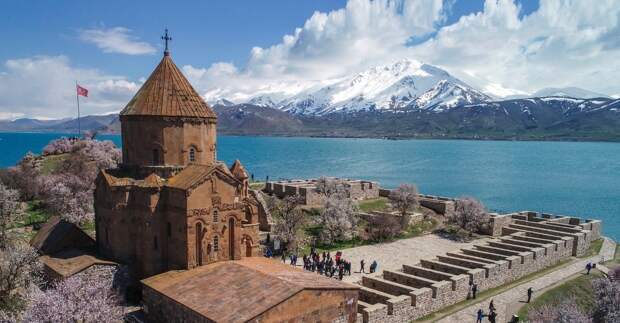 В Армении человечество трижды обрело новую жизнь