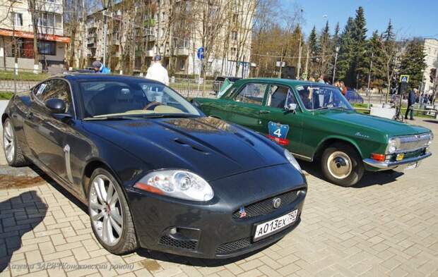 В городе Конаково прошла выставка раритетных автомобилей