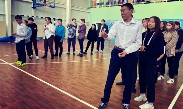 В Новом Порту старшеклассников школы-интерната посвятили в охотники