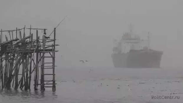 В Малайзии задержали два танкера с россиянами на борту по подозрению в незаконной перегрузке топлива