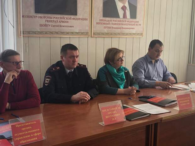 призыв, комиссия, 2604 БВ фото к муницип новости на 26.04.19-2