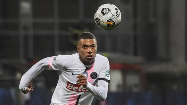 Хет-трик Мбаппе помог ПСЖ пробиться в 1/8 финала Кубка Франции