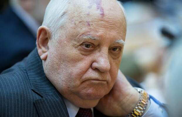 "Вся система может рухнуть": Горбачев сделал важное заявление