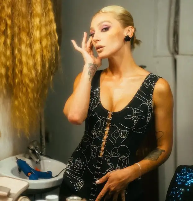 Насте Ивлеевой - 31! Самая знаменитая ведущая и блогер, которая выросла в деревне