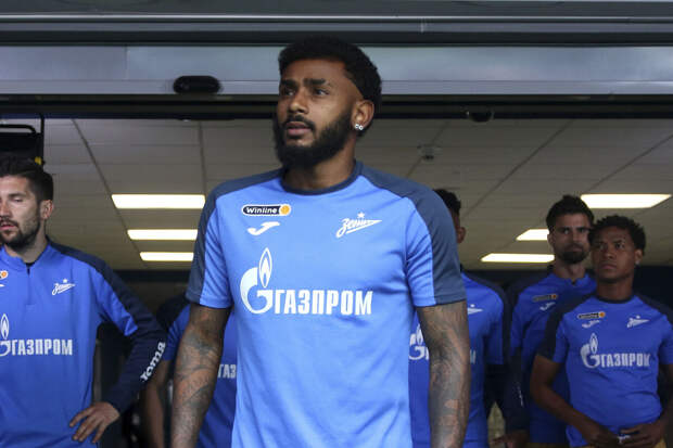 Футболиста "Зенита" Вендела накажут за опоздание на сборы