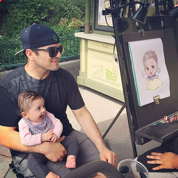 Портрет. Instagram: dilfs_of_disneyland.