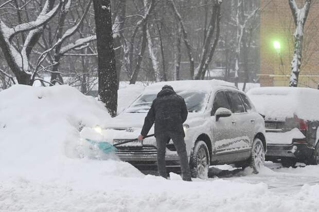 Метеоролог Макарова: сугробы в Москве достигли 58 см