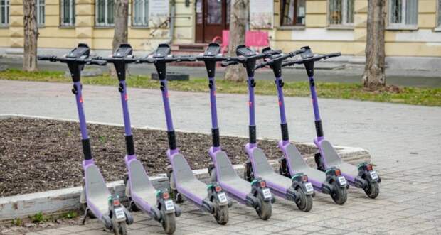 В Екатеринбурге планируют ограничить скорость электросамокатов до 20 км/ч