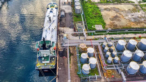 Трамп добивает нефтяной рынок: дорогой кредит вместо помощи из стратегических резервов