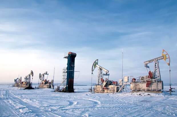 Добыча нефти.jpg Добыча нефти.jpg