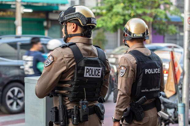 Россиянин организовал в Таиланде мошенническую группировку по выводу денег