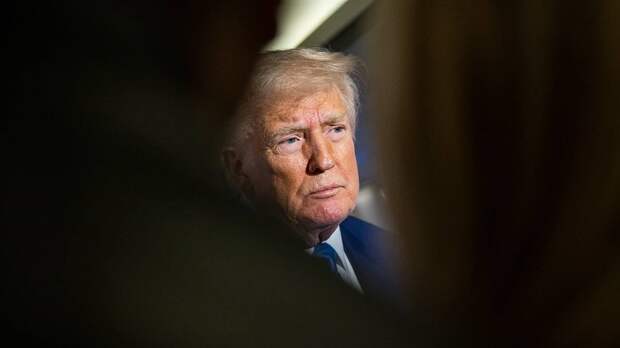 Трамп назвал дату, когда «стоит беспокоиться о Гренландии»