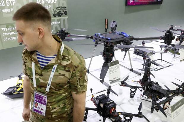 УВЗ передал на фронт первую партию тяжелых дронов «Бердыш»