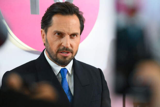 Певец Александр Ревва назвал ложью новости о продаже недвижимости на Кипре