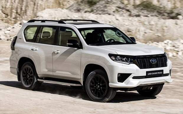 В категории внедорожников с рамной конструкцией самым завышенным вариантом является Toyota Land Cruiser Prado.Культовый «японец» пользуется большим спросом, демонстрируя безупречное качество изготовления, отличное бортовое оснащение и широкий выбор двигателей.В линейку двигателей входят как дизельные, так и бензиновые двигатели с разным запасом мощности.  Если говорить об основных конкурентах модели, то это Mitsubishi Pajero Sport, который по техническим параметрам не уступает Тойоте, но превосходит ее по цене.То же самое касается затрат на техническое обслуживание.Поэтому, выбирая Land Cruiser Prado, вы переплачиваете за имидж и репутацию более элитной автомобильной марки. 