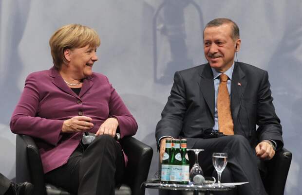 Меркель жестко унизила Эрдогана