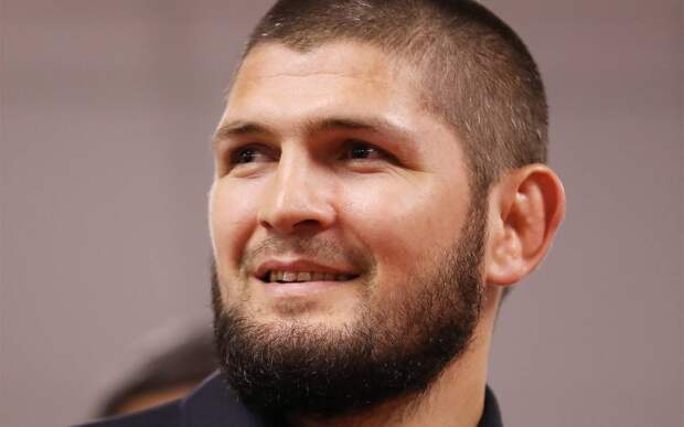 Хабиб вынудил Роналдо отдать ему бесплатные билеты на матч ЧМ-2026: «Уже бьет меня»