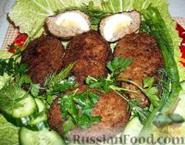 Фото к рецепту: Мясные зразы «Бычий глаз»