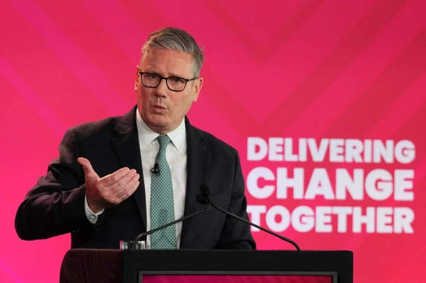 Стало известно, какой подарок сделал Си Цзиньпин Стармеру