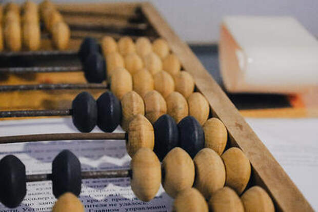 Можно озолотиться: эксперты выяснили, в каких отраслях быстрее всего растут зарплаты