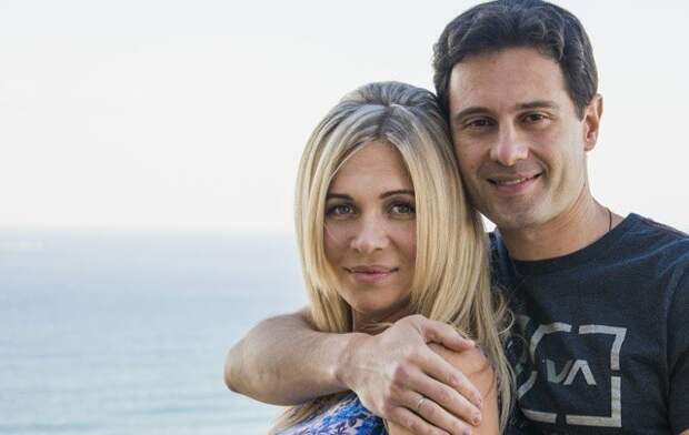 «Он ночевал на лавочках»: Антон Макарский несколько раз уходил от жены, а она возвращала – почему