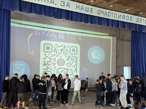 Более тысячи подростков на каникулах устроят на работу Студотряды Крыма